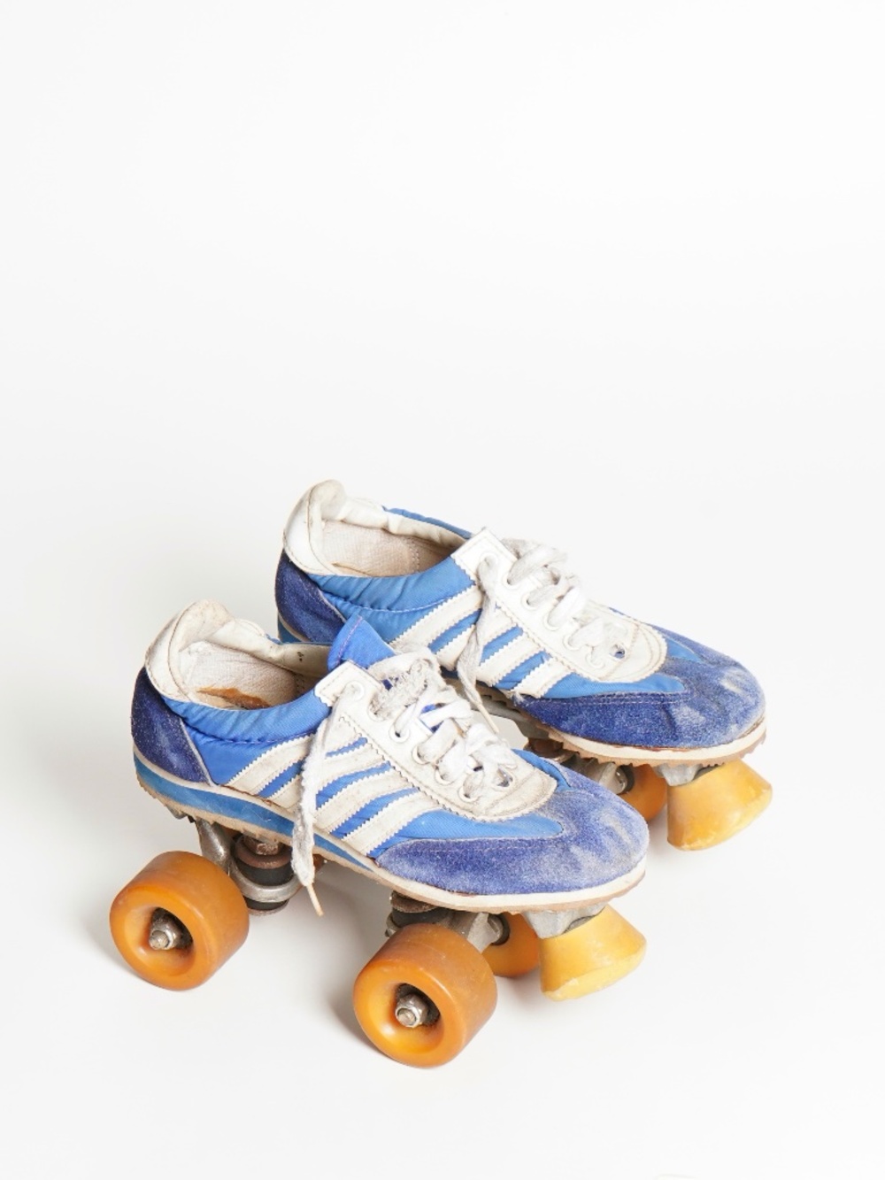 Vintage Striped Sneaker Rollerskates sz. 5/6